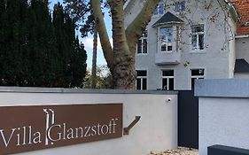 Villa Glanzstoff